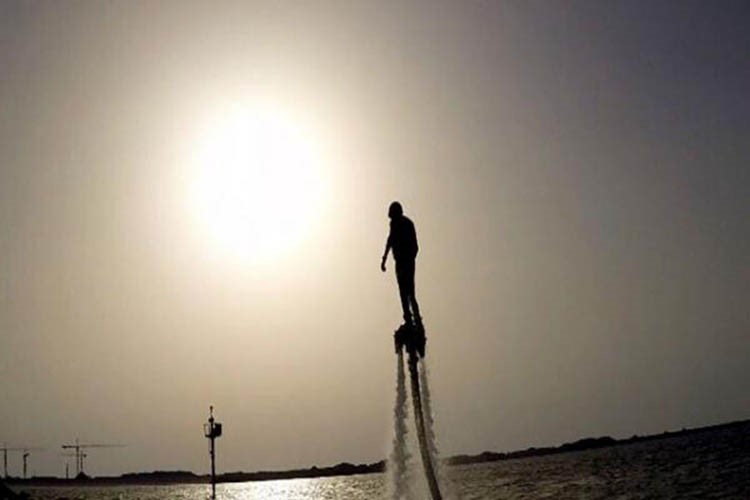 بالفيديو والصور.. مغامرات شاب سعودي تدهش متابعيه