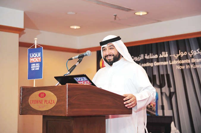 علي بهبهاني متحدثا﻿