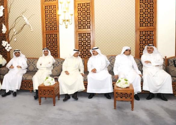 احمد يوسف الصقر ومازن الناهض وحمد المرزوق وبدر السعد ومحمد الغانم ومحمد المرزوق 