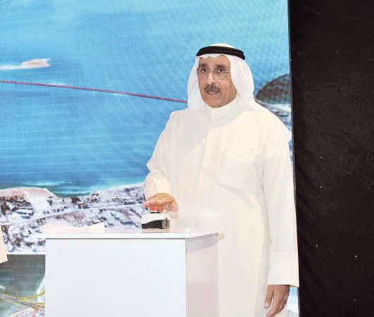 ماحمد الجسار يعطي اشارة البدء لتنفيذ المشروع﻿