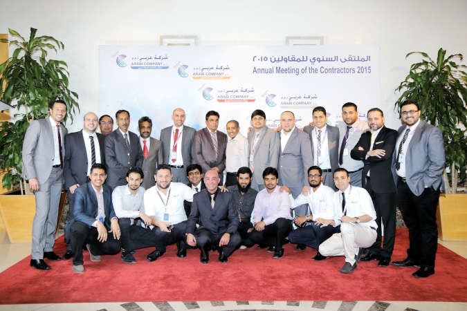 لقطة تذكارية للمشاركين في الملتقى﻿