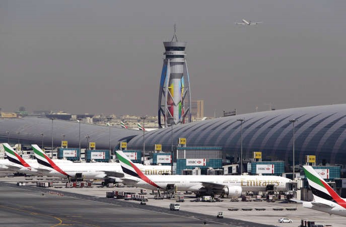مطار دبي يتفوق على هيثرو