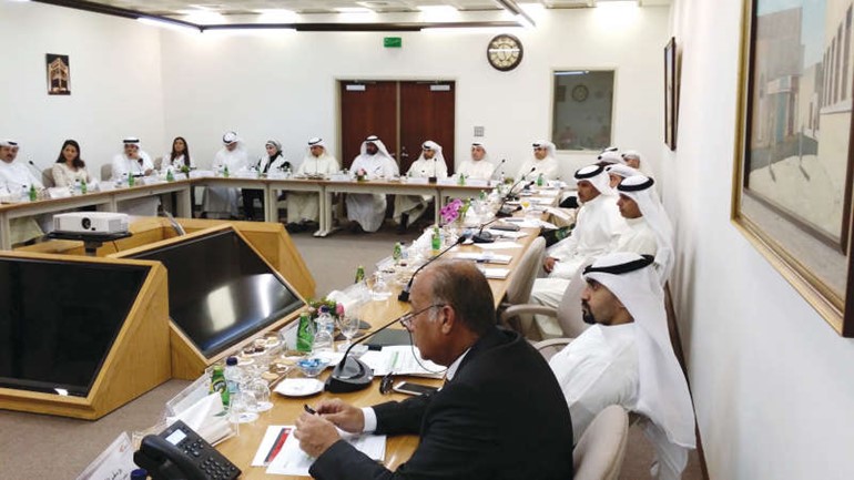 عدد من المشاركين في الورشة﻿