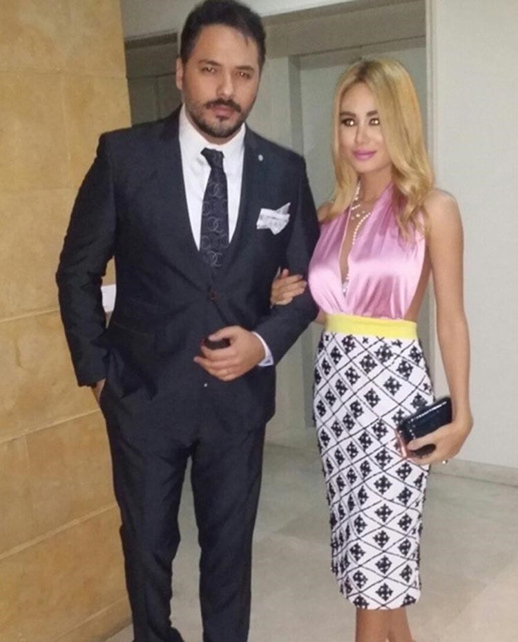 بالصور.. رامي عياش ينشر صورة من طفولته ويتباهى بأنوثة زوجته