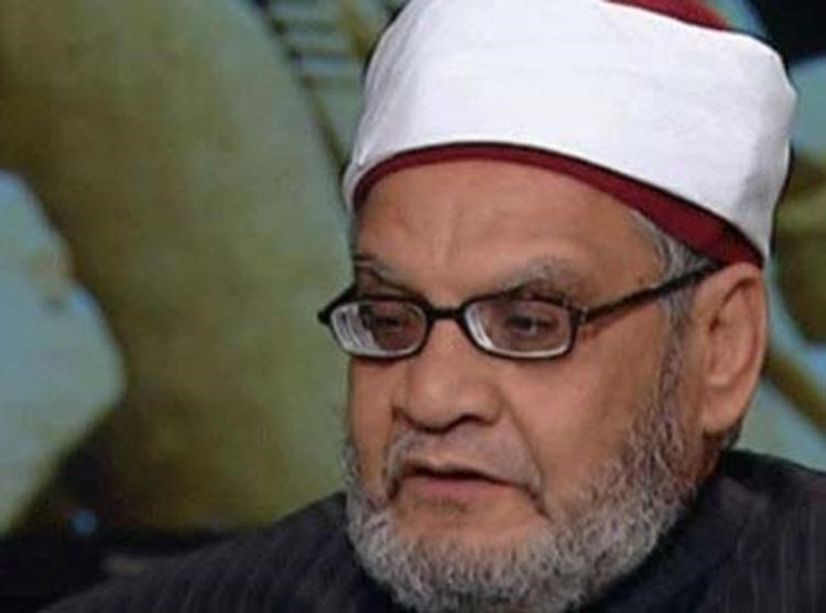بالفيديو.. داعية أزهري يُهين "صحفية غير محجبة" على الهواء