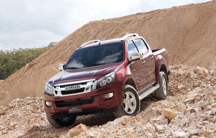 ايسوزو D-Max﻿