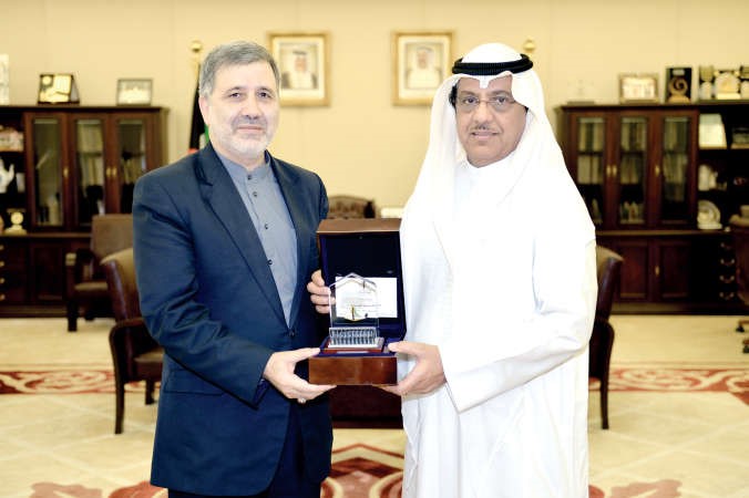 نائب رئيس مجلس الامة مبارك الخرينج مع سفير جمهورية ايران﻿