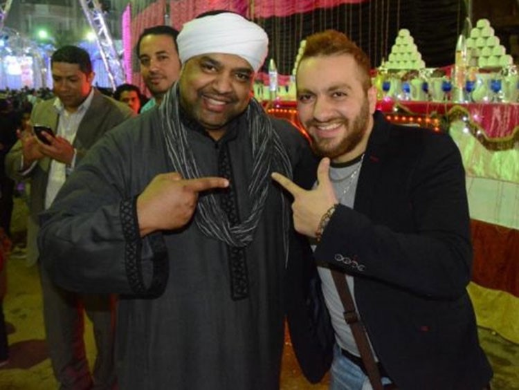 بالصور.. شعبان عبدالرحيم يحتفل بزفاف حفيدته