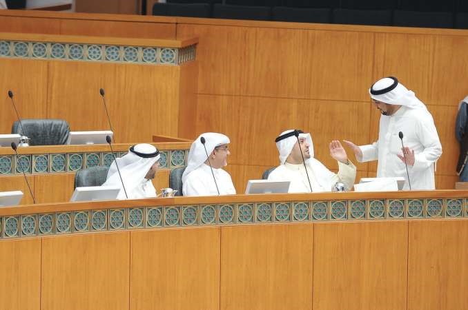 ديوسف الزلزلة وانس الصالح ودخليل عبدالله ومحمد الجبري
