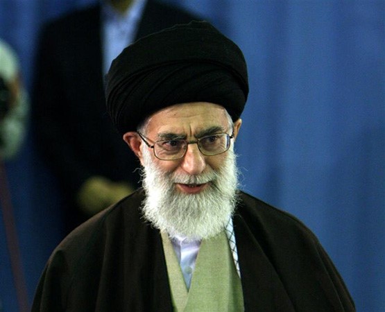 علي خامنئي