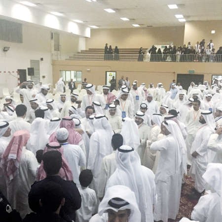 حضور كبير من الناخبين للمشاركة في العملية الانتخابية محمد هاشم