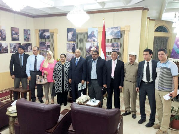  السفير المصري عبدالكريم سليمان ودنبيل بهجت والكاتب اسماعيل فهد اسماعيل والكاتبة امل عبدالله وبعض الحضور﻿