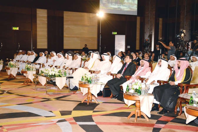متابعة من الحضور لاعمال المؤتمر﻿