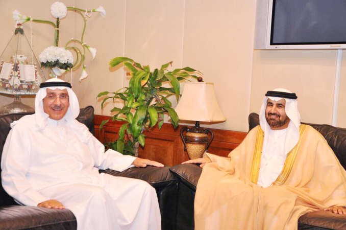 ماحمد الجسار مستقبلا سفير الامارات رحمة حسين الزعابي﻿