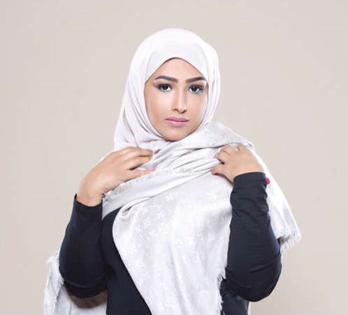 المعدة والمؤلفة اميرة نجم