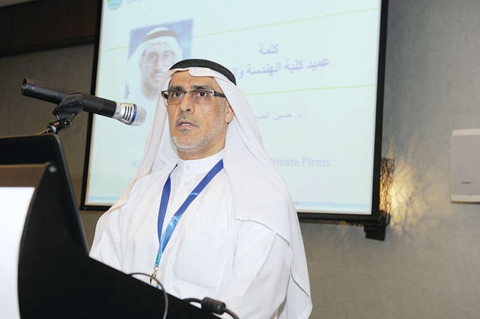 د حسين الخياط متحدثا خلال اللقاء﻿