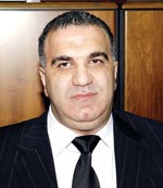 ايلي ماروني﻿