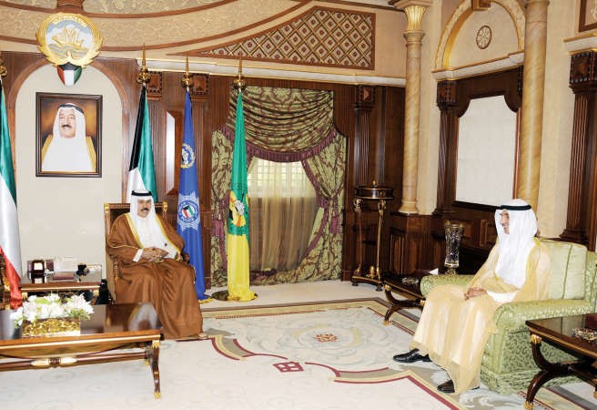 سمو نائب الامير وولي العهد لدى استقباله سفيرنا في ايران مجدي الظفيري﻿