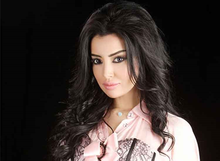 بالفيديو.. ميساء مغربي على كرسي متحرك.. ما السبب؟