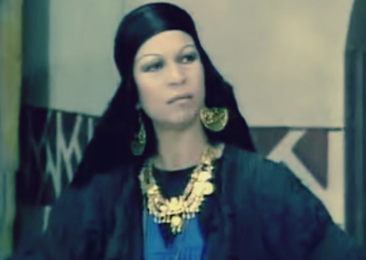 بالصور.. قصة «الخالة أمونة» أولى ضحايا «ريا وسكينة»: ابنتها فنانة شهيرة جدًا حاليًا