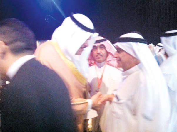 الشيخ سلمان الحمود مرحبا بالزميلين احمد بهبهاني وعدنان الراشد