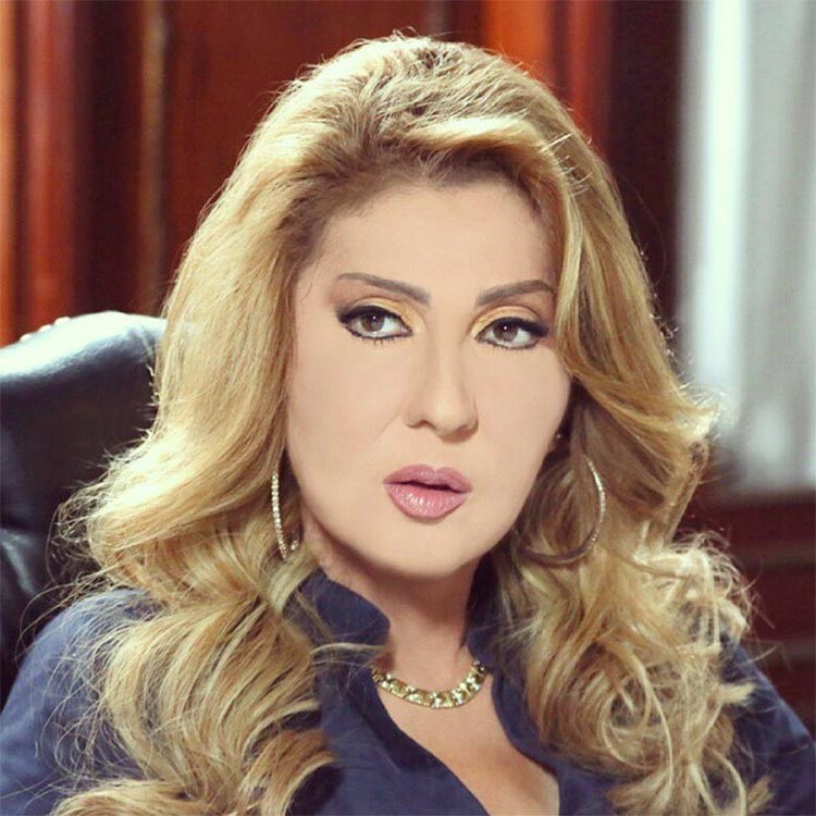 نادية الجندي تستعرض جمالها ورشاقتها على "إنستغرام"!