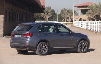 علي الغانم وأولاده للسيارات تكافئ العملاء بعروض الصيف على سيارات BMW