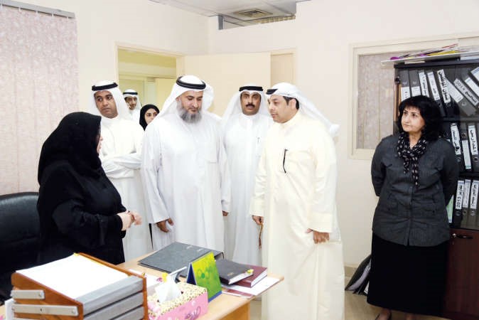 يعقوب الصانع ودبدر الزمانان وهبة العبدالجليل وخالد الدخيل خلال الجولة 