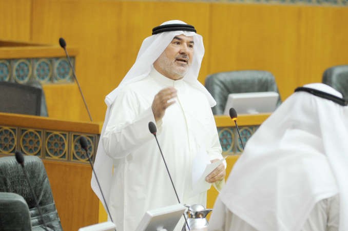 صالح عاشور