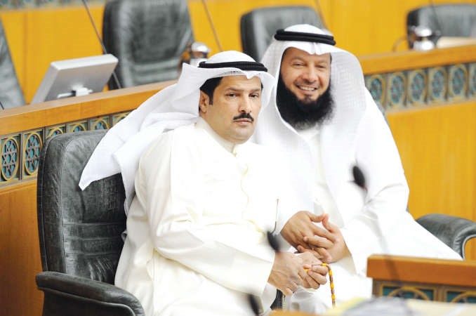 داحمد مطيع وعبدالله العدواني