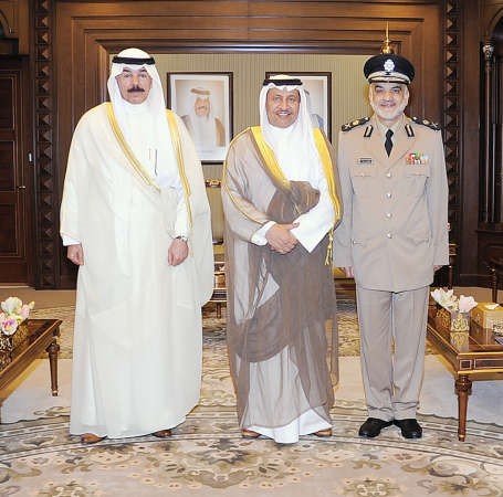 سمو الشيخ جابر المبارك مستقبلا الشيخ محمد الخالد واللواء دفهد ابراهيم الدوسري﻿