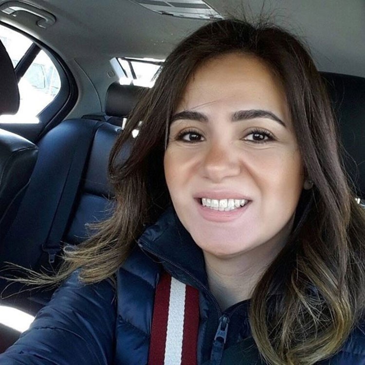 شاهد.. ابنة حسن مصطفى بأحدث صورها تنعى والدها بكلمات مبكية