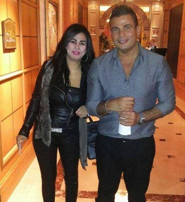 بالصور.. ضبط فنانة مصرية مسجلة دعارة مع نزيل خليجي في فندق.. ومشاهير تورطوا بالظهور معها