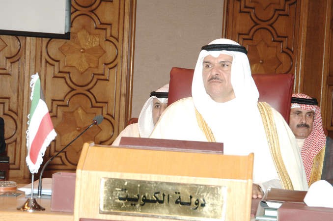  الشيخ سلمان الحمود مترئسا وفد الكويت ناصر عبد السيد