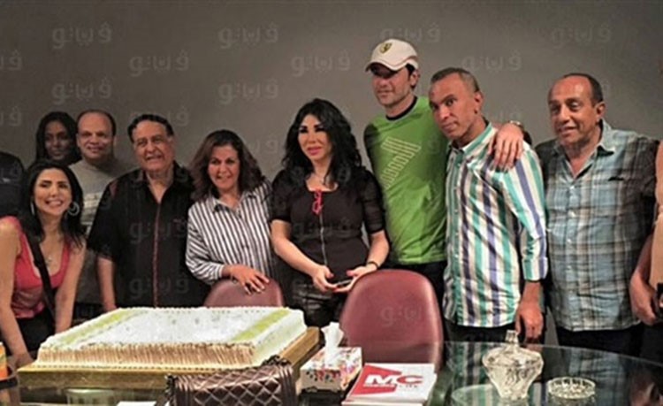 بالصور.. أول ظهور لأحمد عز بعد تأجيل قضيته مع زينة