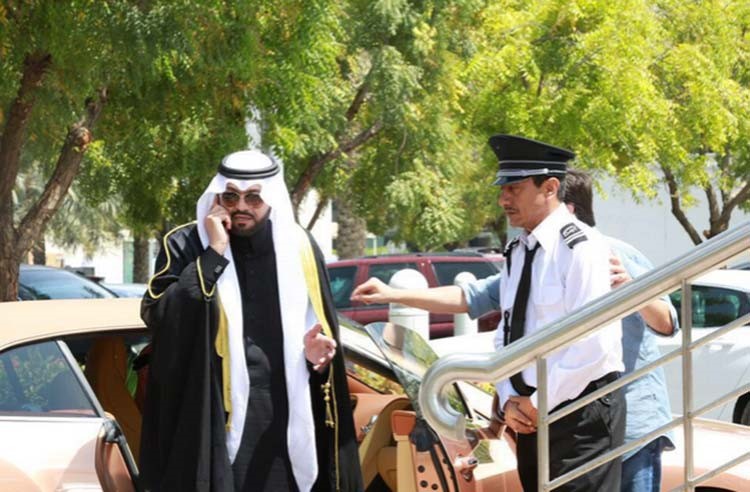 شاهد.. صور عمل ناصر القصبي الجديد "سيلفي" المسربة تثير أزمة