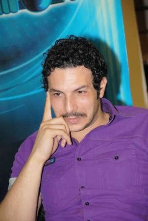 باسل خياط﻿