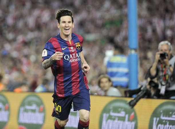 «الملك» ميسي يتوِّج برشلونة بكأس إسبانيا