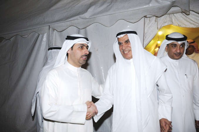 احمد السعدون يبارك بمناسبة افتتاح ديوان تواصل انور الكندري