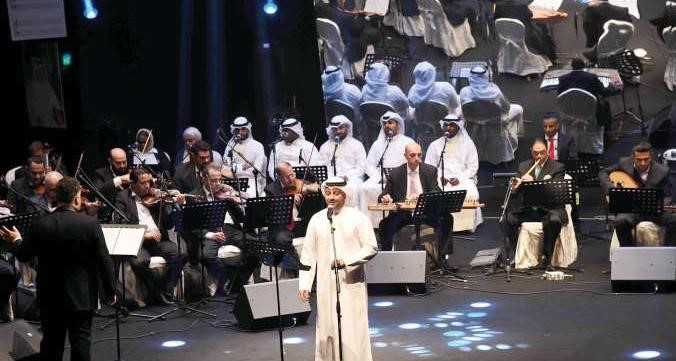 علي عبداللهمشتري بماي عيني ومدلله