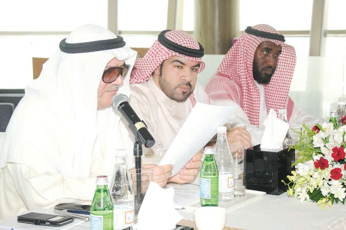عبدالاله معرفي متحدثا خلال عمومية الاولى للفنادق 	محمد خلوصي﻿