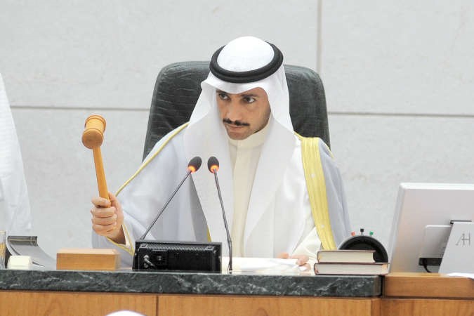 الغانم يدير الجلسة
