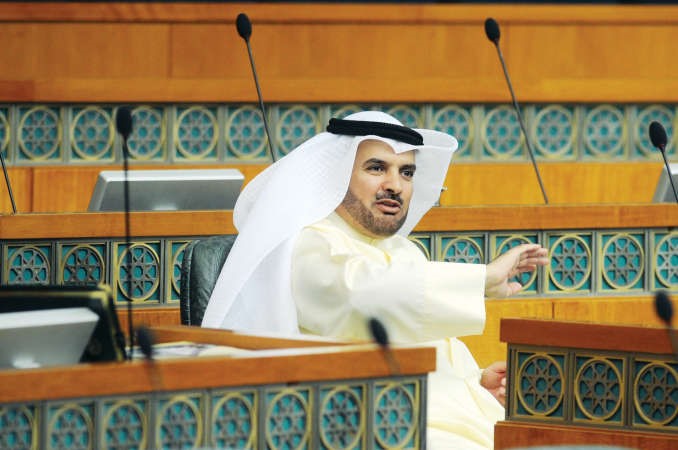 حمدان العازمي
