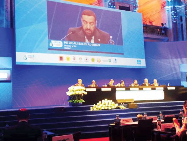 دعلي العمير متحدثا خلال ندوة اوبيك حول مساعي الكويت لتطوير انتاج النفط والغاز﻿