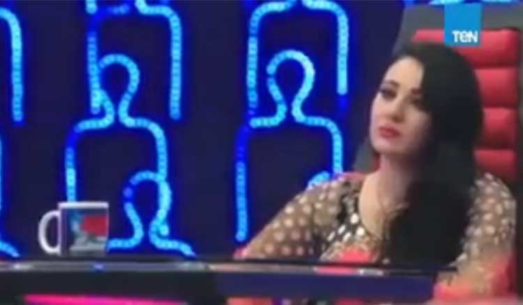 بالفيديو.. صافيناز: "كنت فاكرة الدعارة مسموح بها في مصر"!