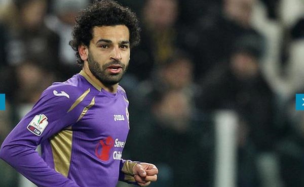 بالصور.. «مجنونة» محمد صلاح تعتنق الإسلام! 