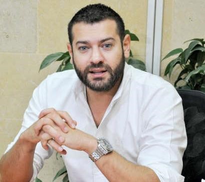 عمرو يوسف