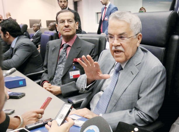 علي النعيمي في اجتماع اوپيك اپ 