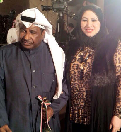 النجم الذهبي سعد الحوطي وشريكة حياته الفاضلة ام محمد﻿
