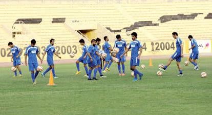 الأزرق إلى لبنان ظهر اليوم